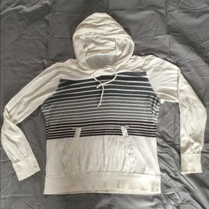 American Eagle men’s shirt